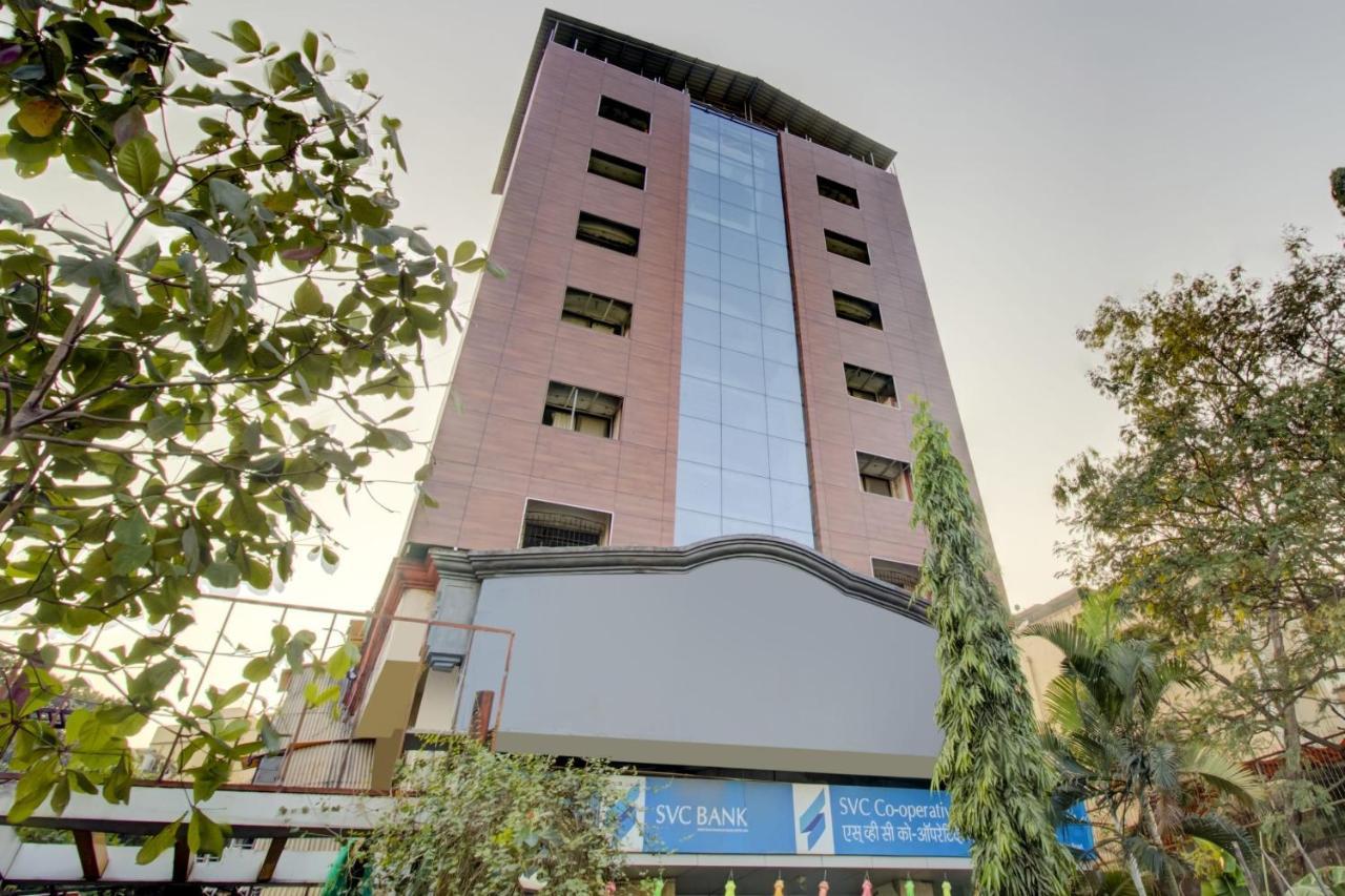 Capital O 77296 Hotel Jalaja Inn - Mumbai — Photos 1